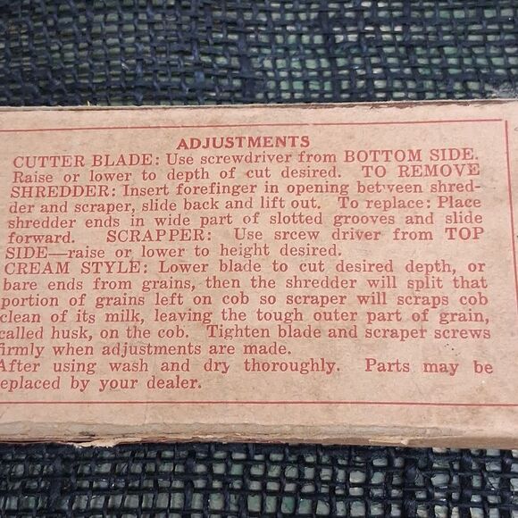 Vintage Lee's Corn Cutter & Creamer - Picture 4 of 5